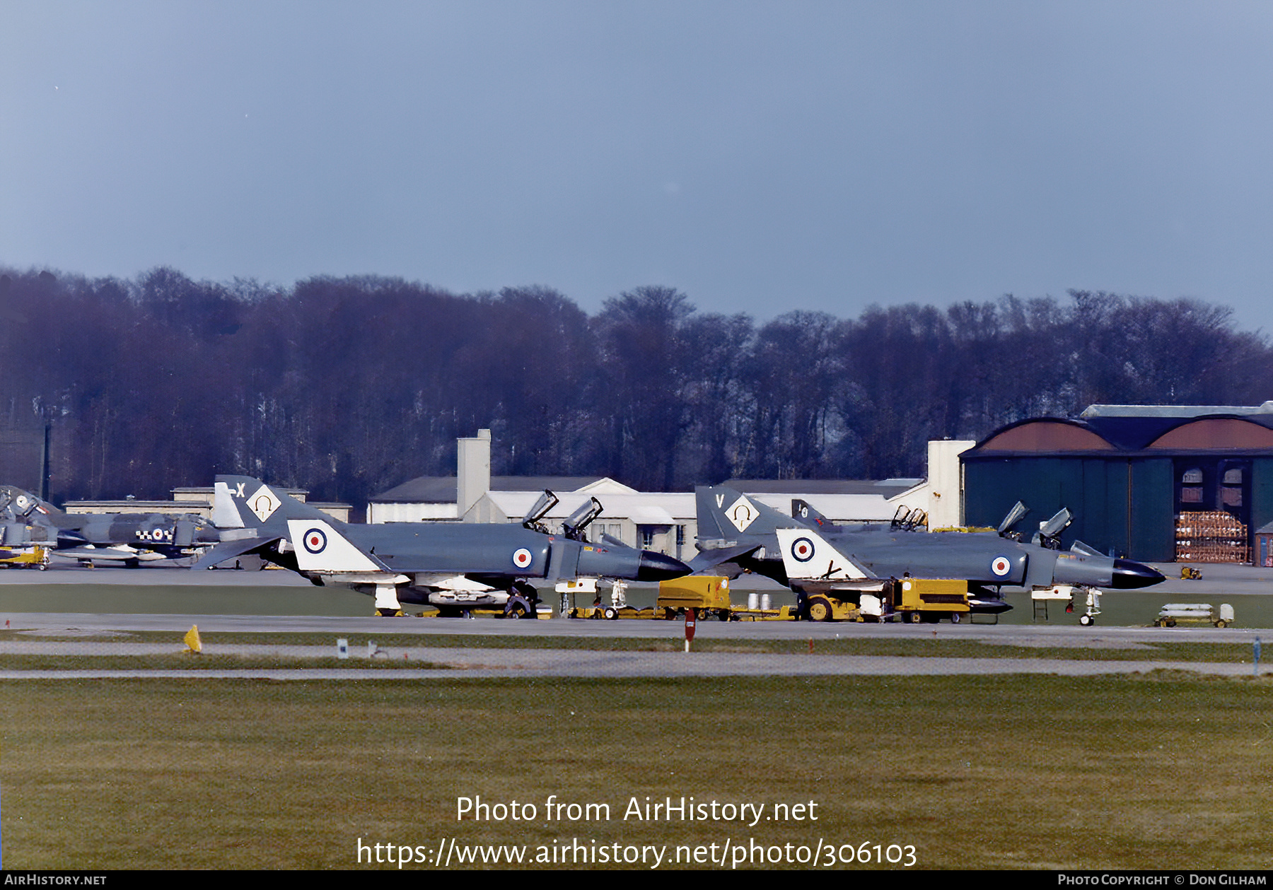 Airport photo of Leuchars (EGQL / ADX) in Scotland, United Kingdom | AirHistory.net #306103