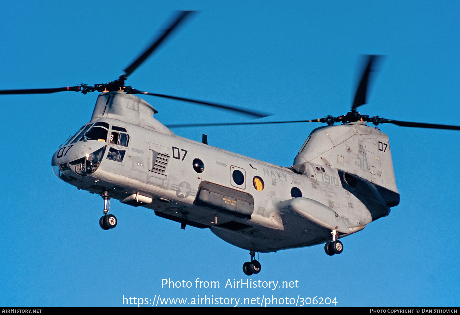 Aircraft Photo of 151910 / 1910 | Boeing Vertol HH-46D Sea Knight | USA - Navy | AirHistory.net #306204