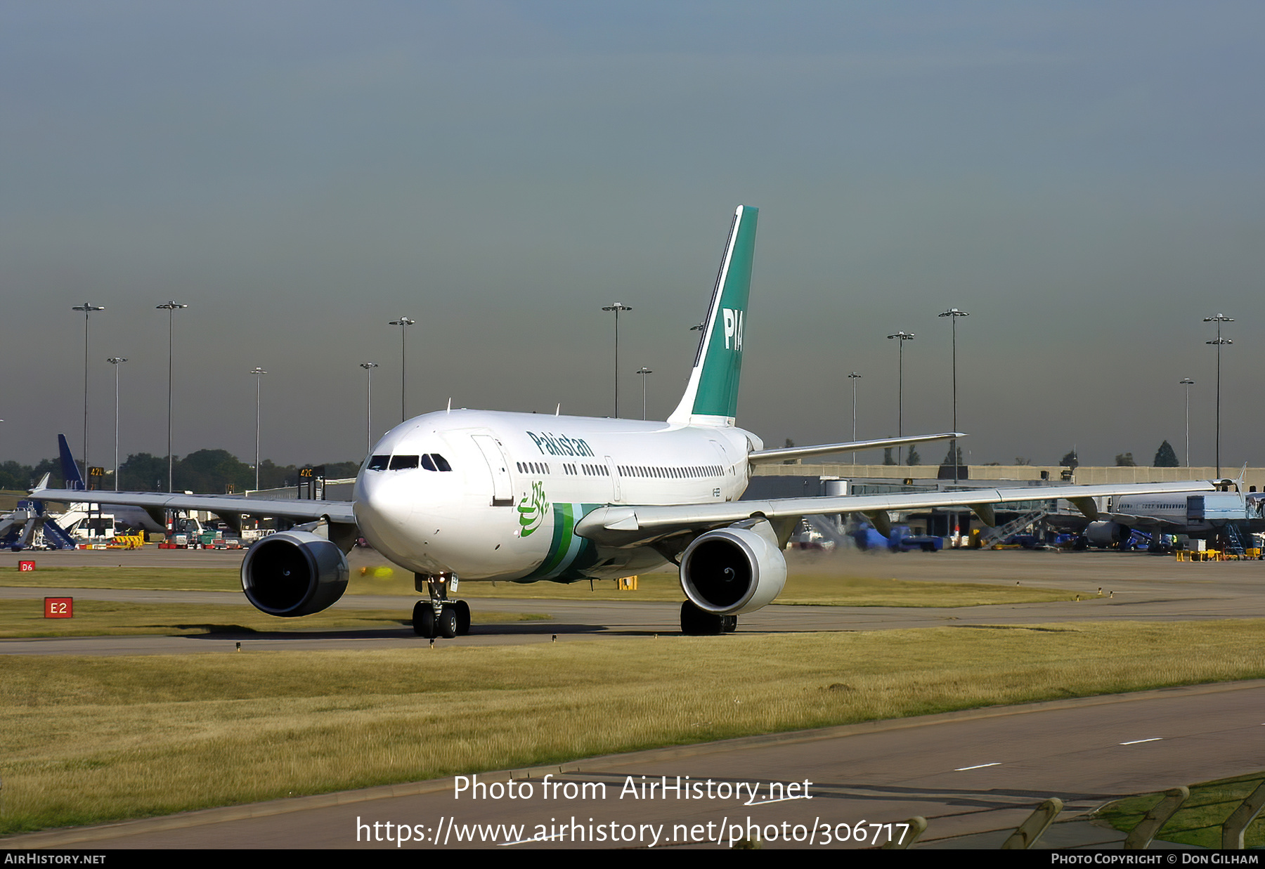 Aircraft Photo of AP-BEB | Airbus A310-308 | Pakistan International Airlines - PIA | AirHistory.net #306717