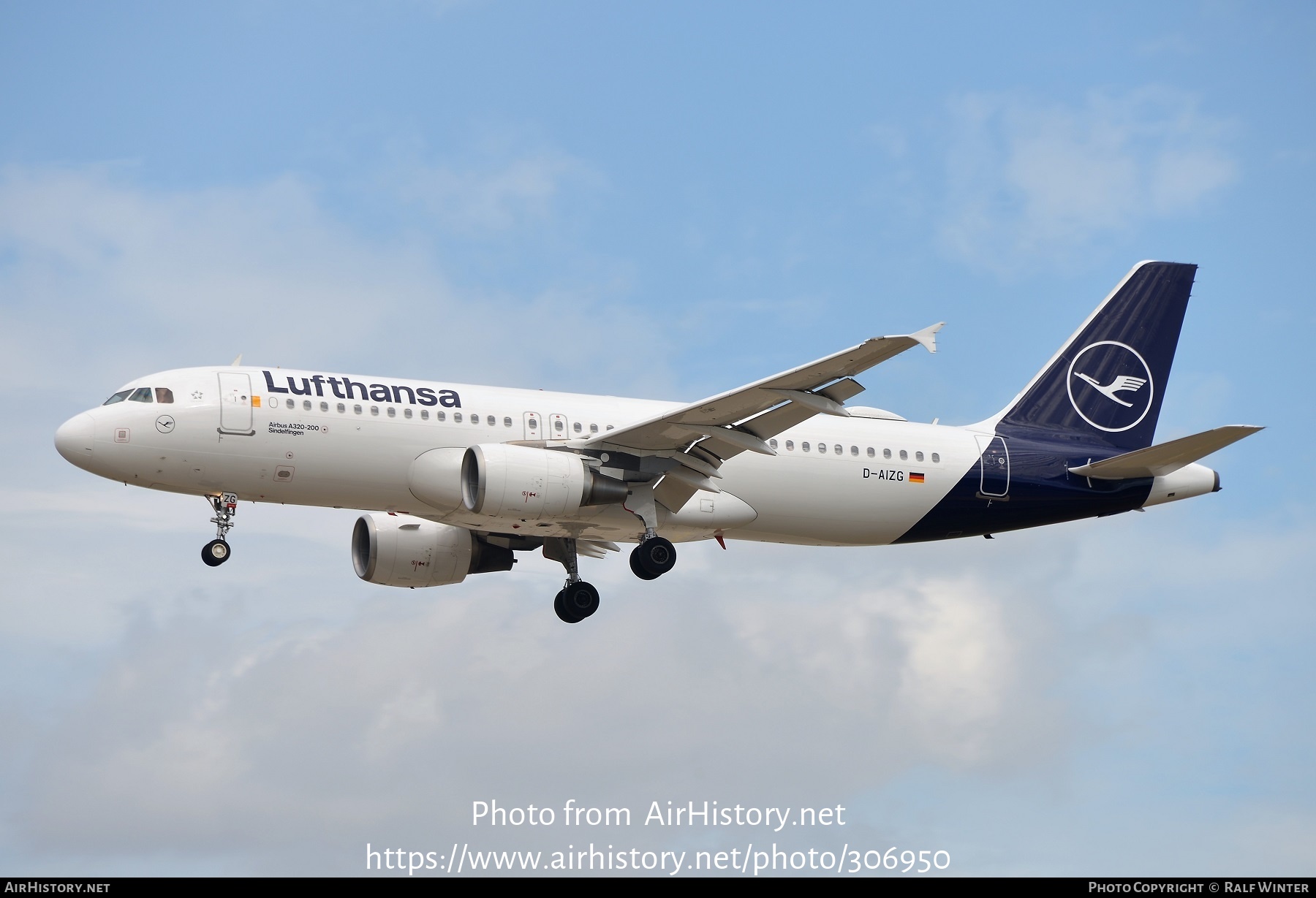 Aircraft Photo of D-AIZG | Airbus A320-214 | Lufthansa | AirHistory.net #306950