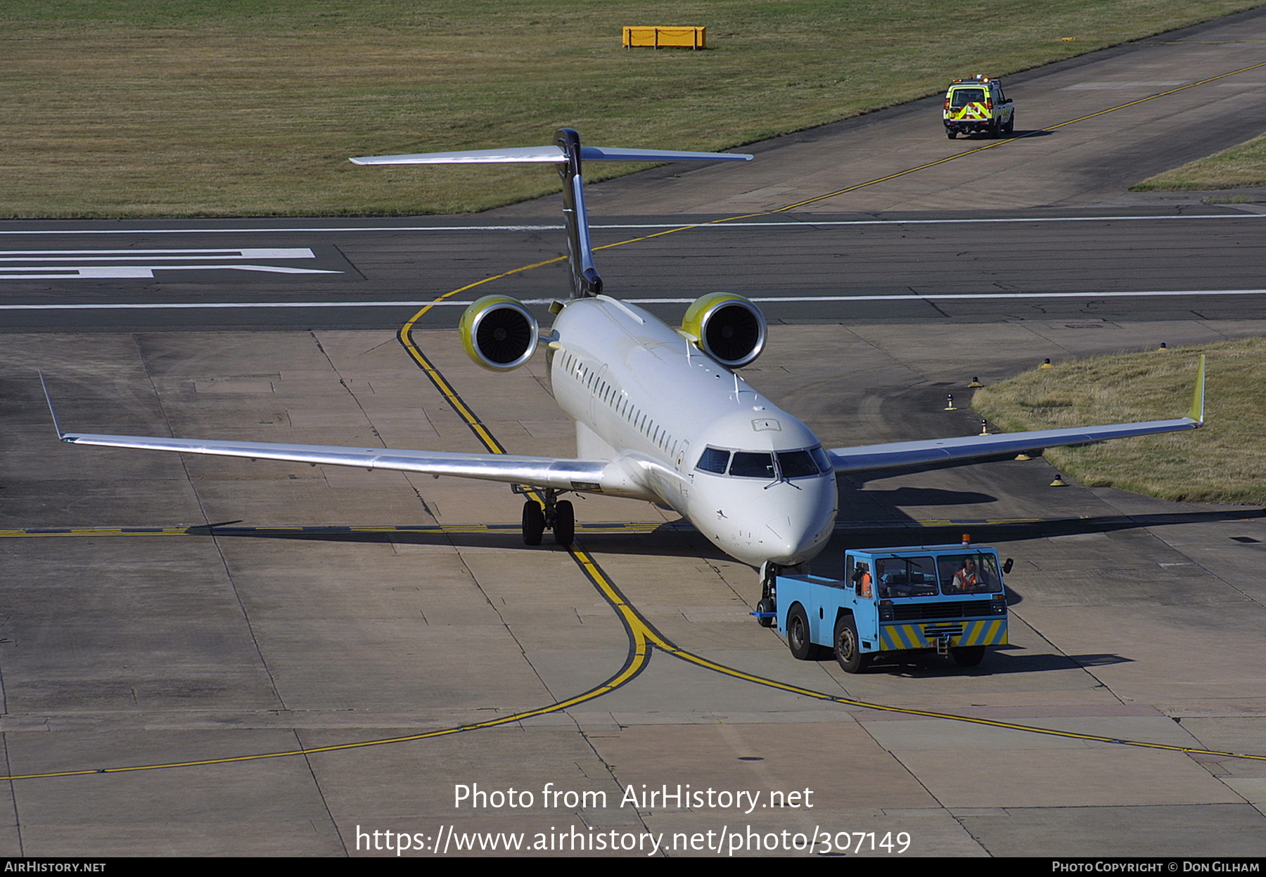 Aircraft Photo of G-DUOA | Bombardier CRJ-701ER (CL-600-2C10) | Duo Airways | AirHistory.net #307149