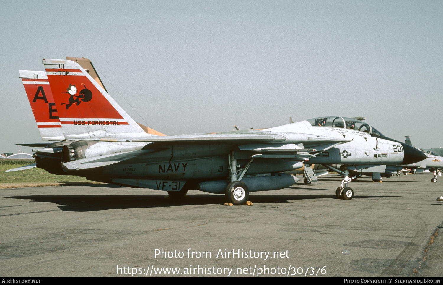 Aircraft Photo of 160923 | Grumman F-14A Tomcat | USA - Navy | AirHistory.net #307376