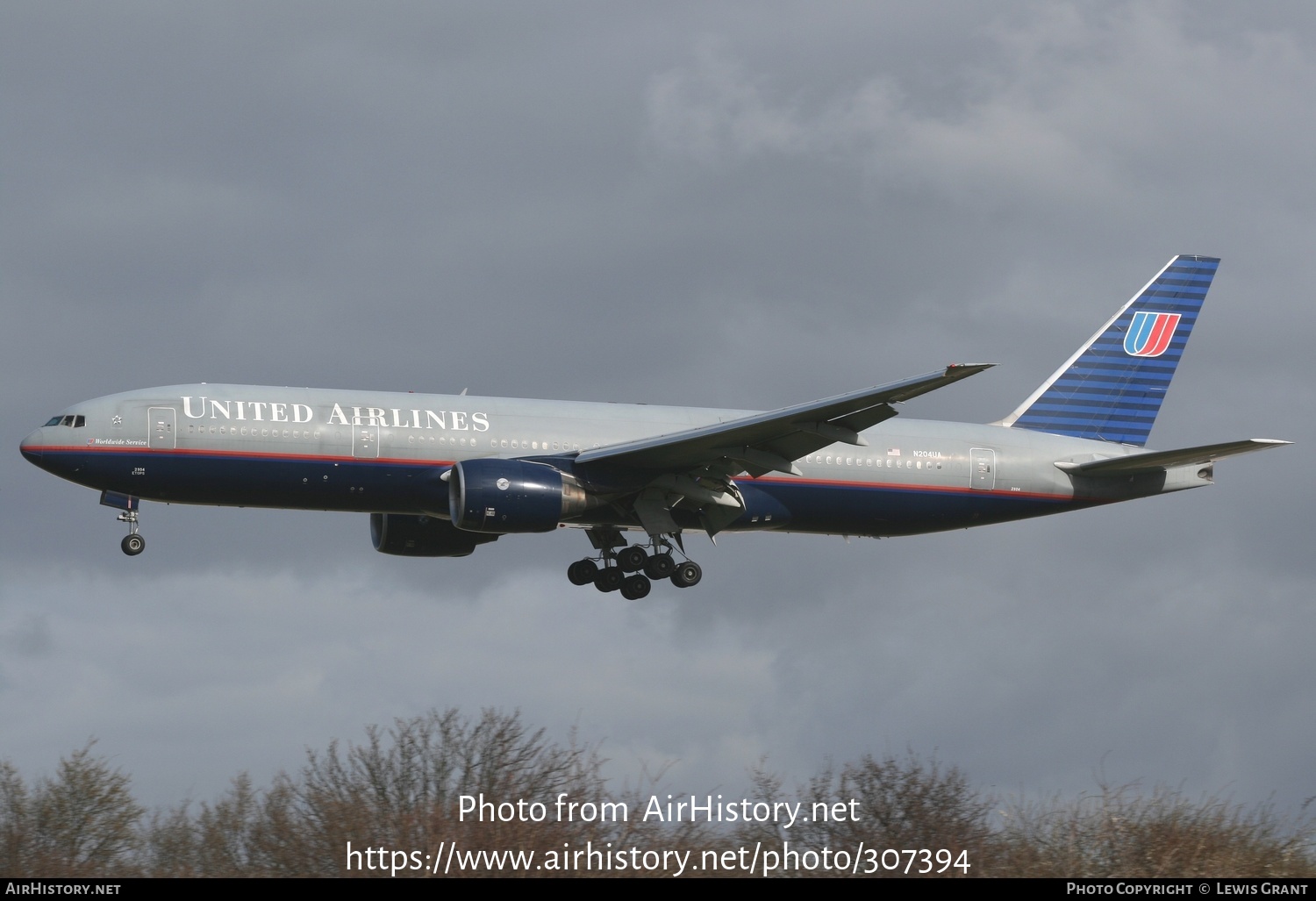 Aircraft Photo of N204UA | Boeing 777-222/ER | United Airlines | AirHistory.net #307394