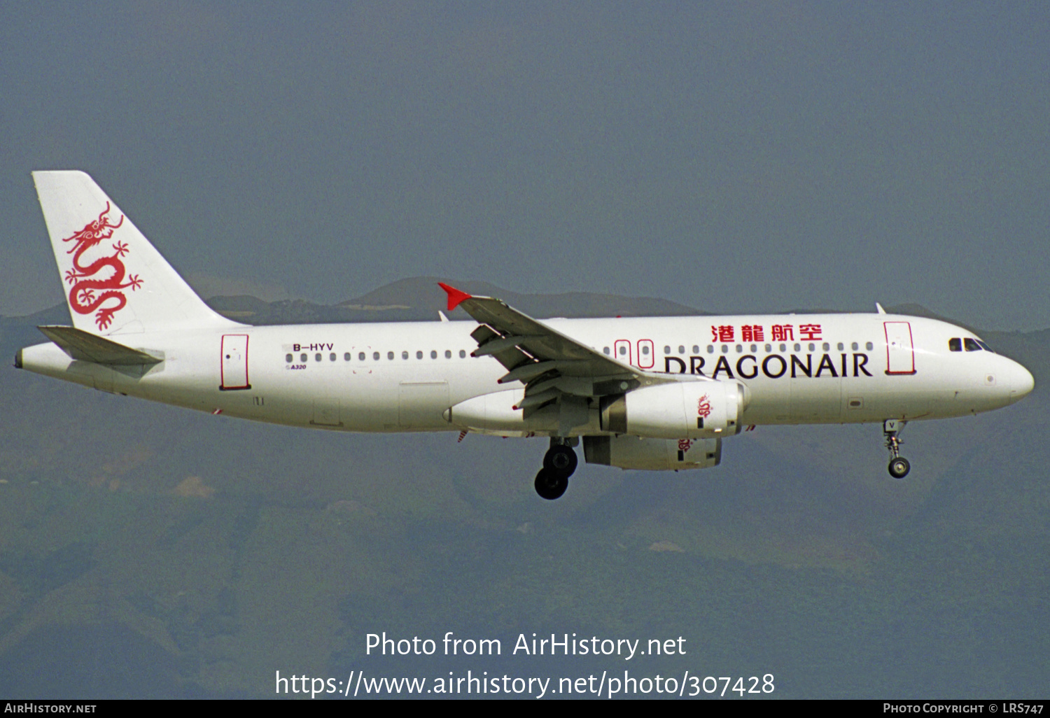 Aircraft Photo of B-HYV | Airbus A320-231 | Dragonair | AirHistory.net #307428