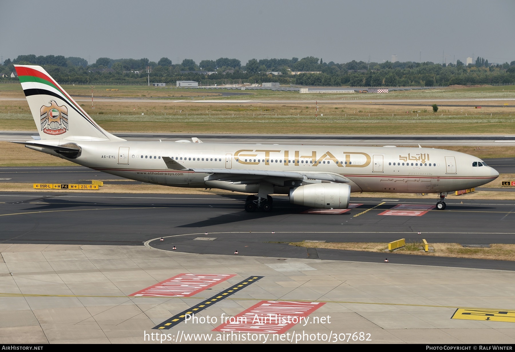 Aircraft Photo of A6-EYL | Airbus A330-243 | Etihad Airways | AirHistory.net #307682