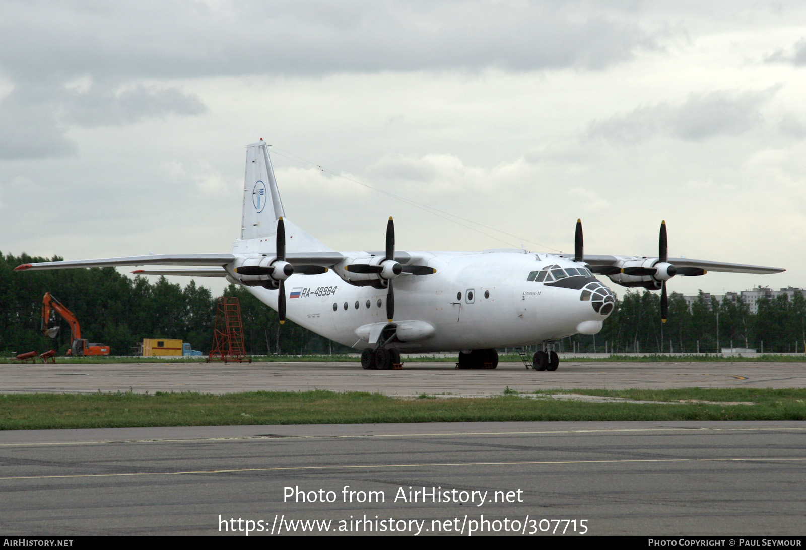 Aircraft Photo of RA-48984 | Antonov An-12B | Aviast Air | AirHistory.net #307715