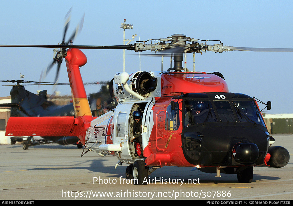 Aircraft Photo of 6040 | Sikorsky HH-60J Jayhawk (S-70B-5) | USA - Coast Guard | AirHistory.net #307886