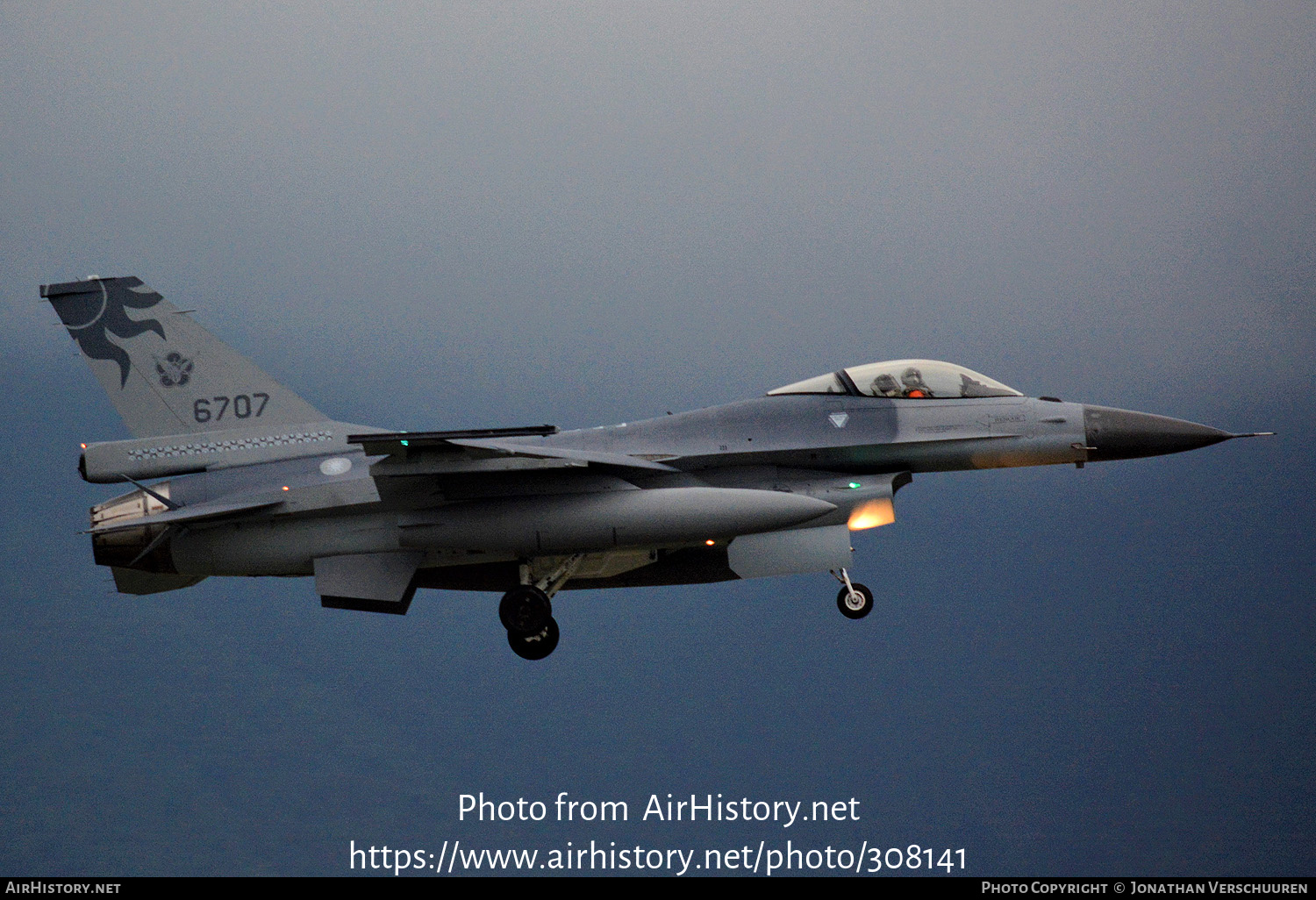 Aircraft Photo of 6707 | General Dynamics F-16A Fighting Falcon | Taiwan - Air Force | AirHistory.net #308141