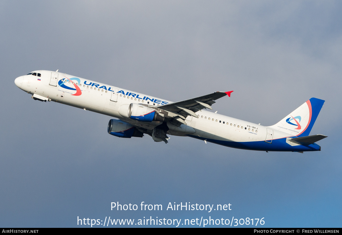 Aircraft Photo of VQ-BKJ | Airbus A321-211 | Ural Airlines | AirHistory.net #308176
