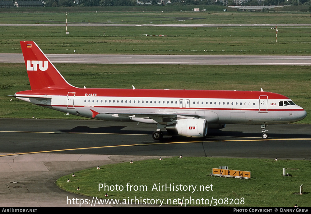 Aircraft Photo of D-ALTE | Airbus A320-214 | LTU - Lufttransport-Unternehmen | AirHistory.net #308208