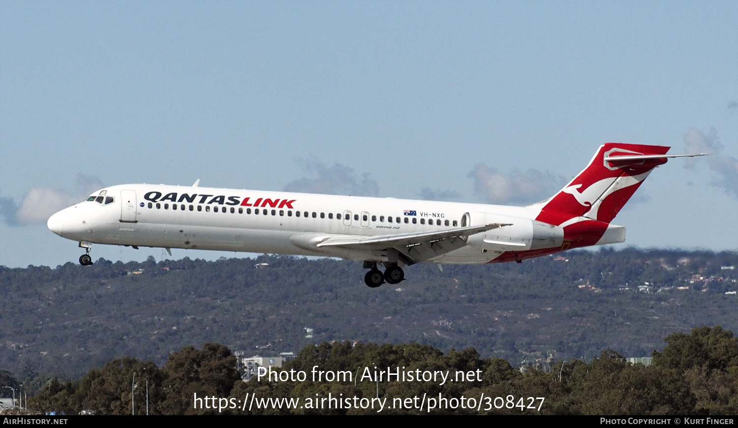 Aircraft Photo of VH-NXG | Boeing 717-2K9 | QantasLink | AirHistory.net #308427