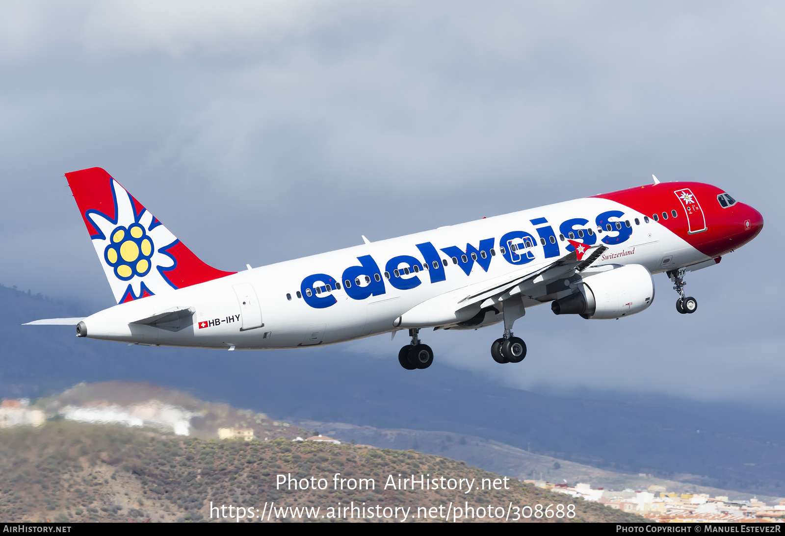 Aircraft Photo of HB-IHY | Airbus A320-214 | Edelweiss Air | AirHistory.net #308688