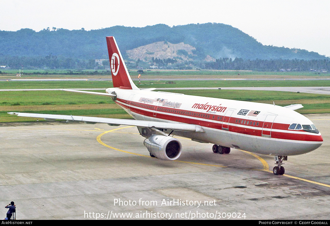 Aircraft Photo of 9M-MHB | Airbus A300B4-203 | Malaysian Airline System - MAS | AirHistory.net #309024