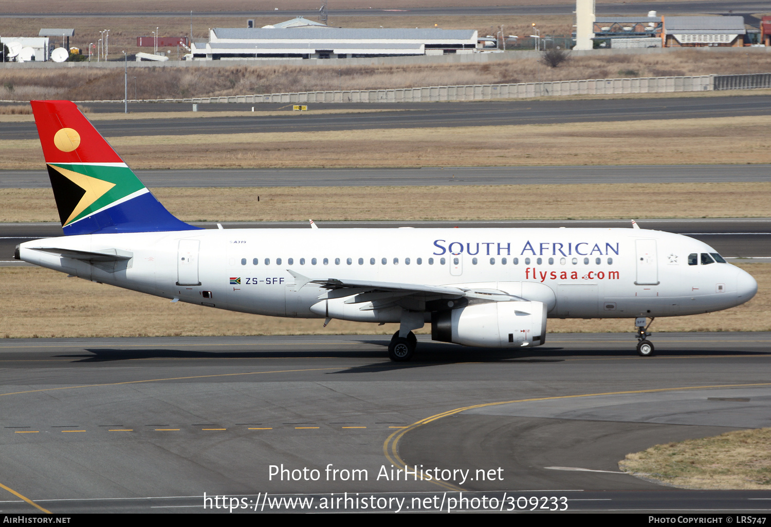 Aircraft Photo of ZS-SFF | Airbus A319-131 | South African Airways | AirHistory.net #309233