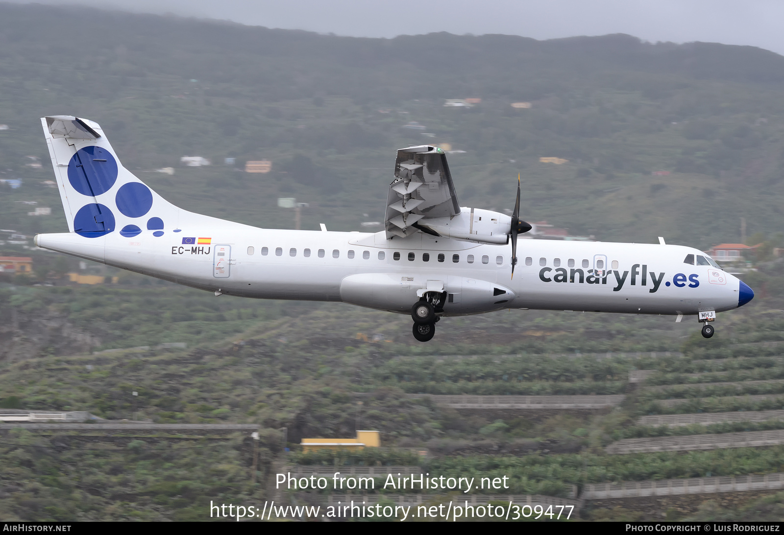 Aircraft Photo of EC-MHJ | ATR ATR-72-500 (ATR-72-212A) | Canaryfly | AirHistory.net #309477