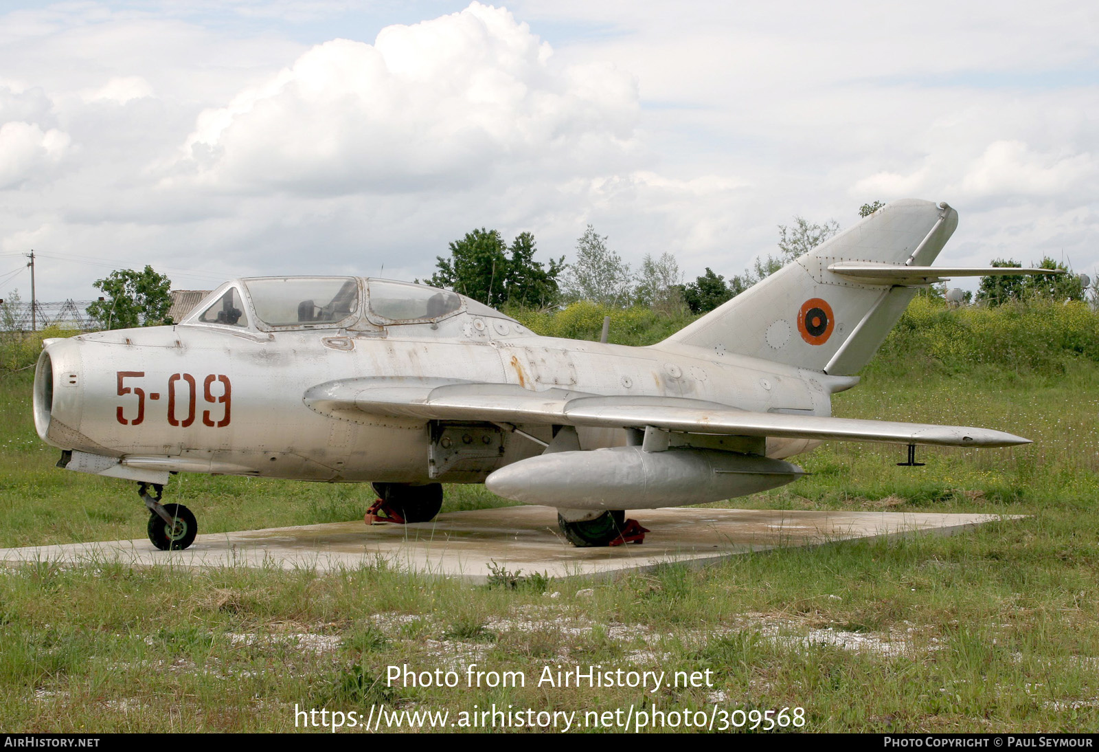 Aircraft Photo of 5-09 | Mikoyan-Gurevich MiG-15UTI | Albania - Air Force | AirHistory.net #309568