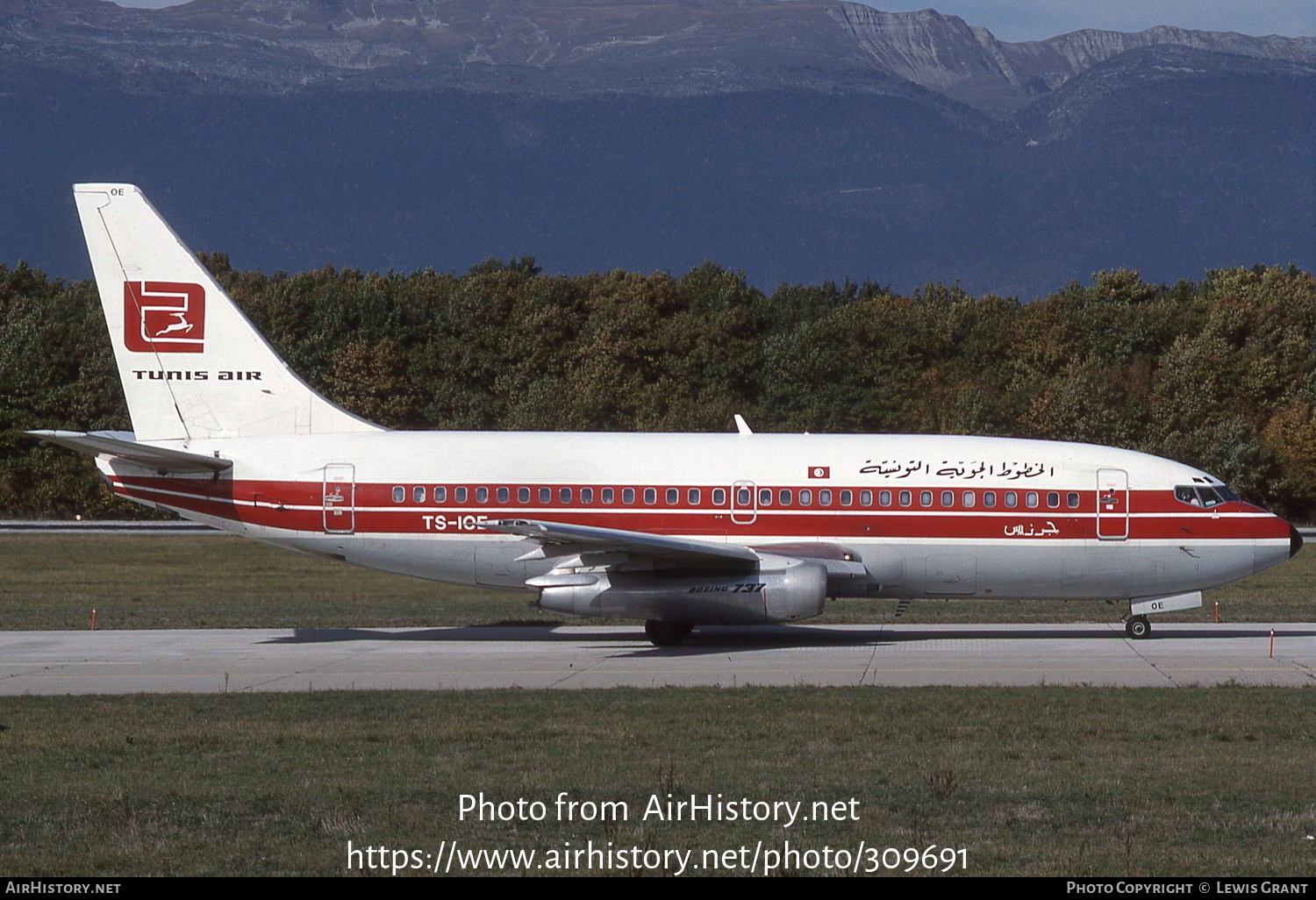 Aircraft Photo of TS-IOE | Boeing 737-2H3/Adv | Tunisair | AirHistory.net #309691