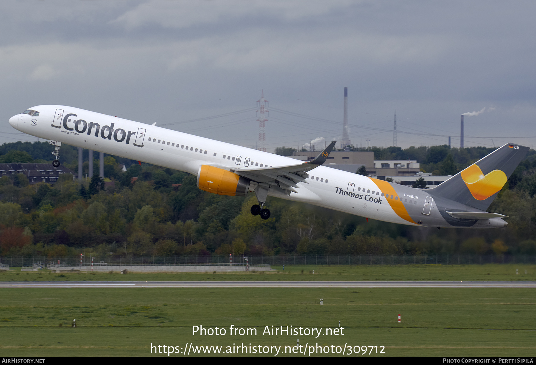 Aircraft Photo of D-ABOM | Boeing 757-330 | Condor Flugdienst | AirHistory.net #309712