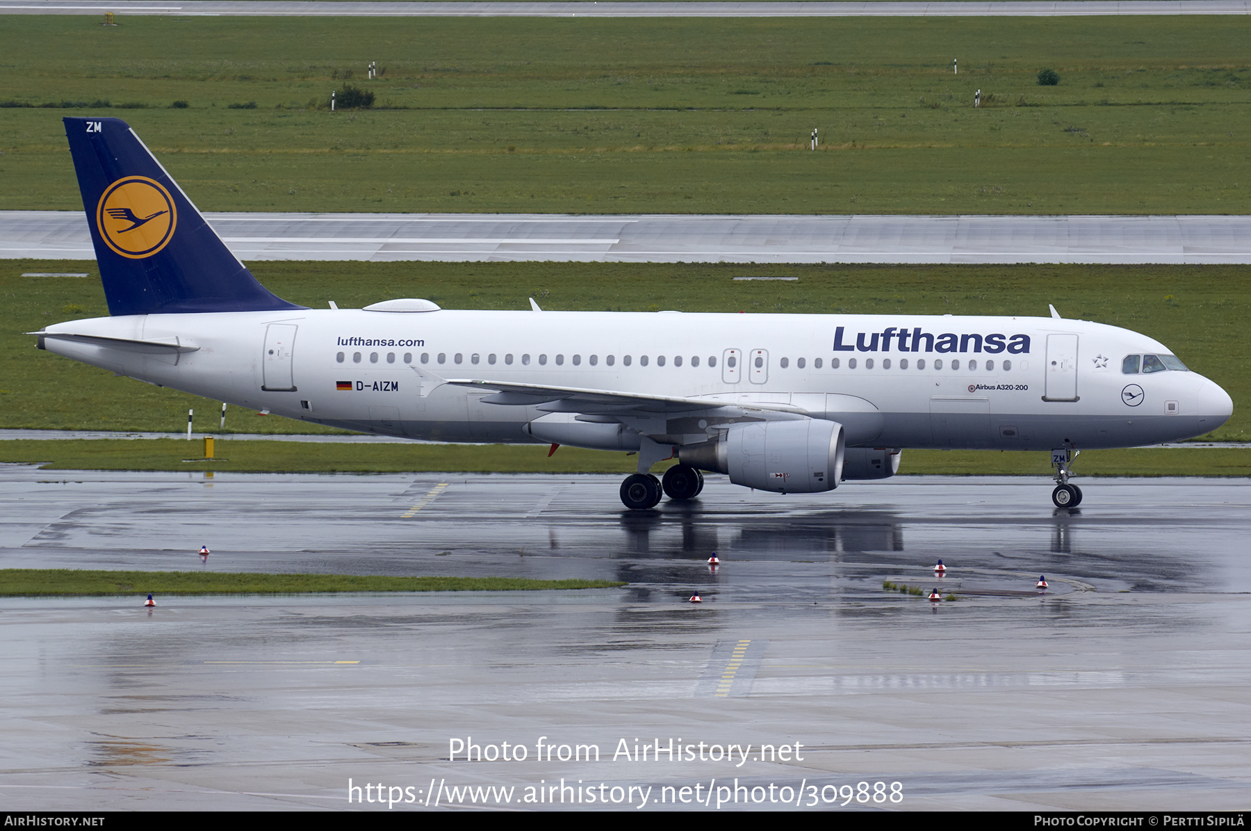 Aircraft Photo of D-AIZM | Airbus A320-214 | Lufthansa | AirHistory.net #309888