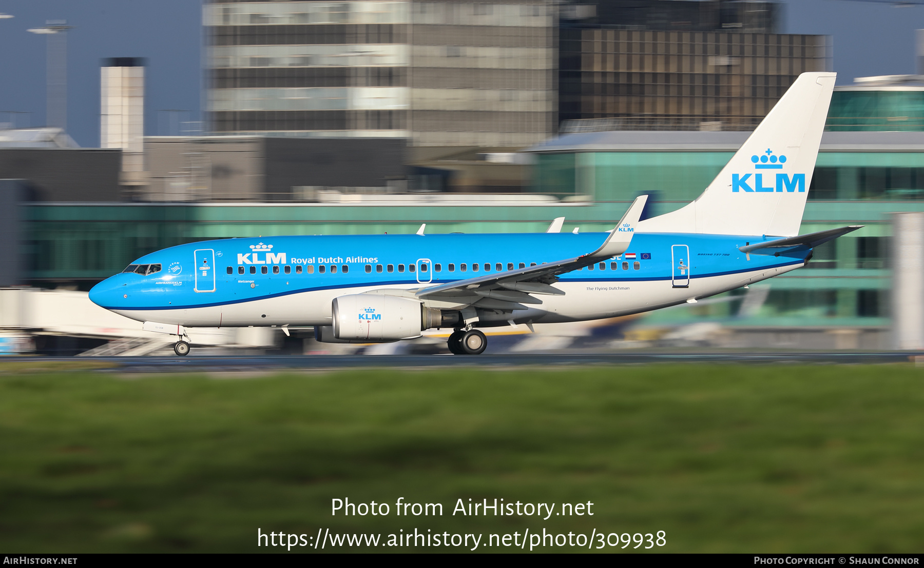 Aircraft Photo of PH-BGL | Boeing 737-7K2 | KLM - Royal Dutch Airlines | AirHistory.net #309938