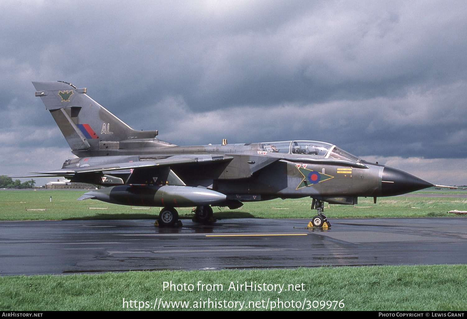 Aircraft Photo of ZE116 | Panavia Tornado GR1 | UK - Air Force | AirHistory.net #309976