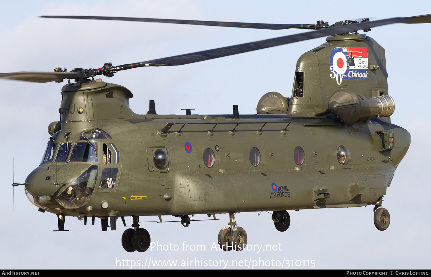 Aircraft Photo of ZH895 | Boeing Chinook HC2A (352) | UK - Air Force | AirHistory.net #310115