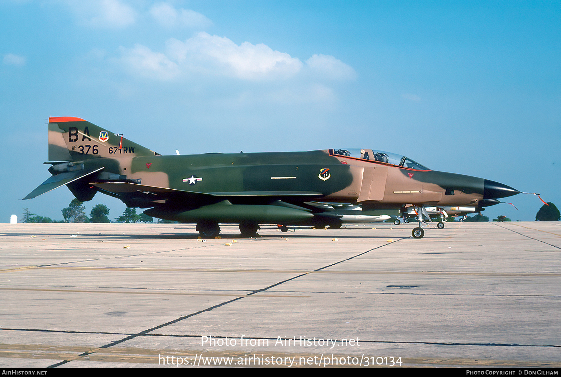 Aircraft Photo of 69-0376 / AF69-376 | McDonnell Douglas RF-4C Phantom II | USA - Air Force | AirHistory.net #310134