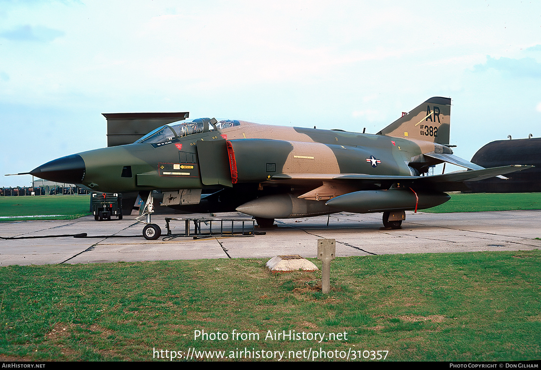 Aircraft Photo of 69-0382 / AF69-382 | McDonnell Douglas RF-4C Phantom II | USA - Air Force | AirHistory.net #310357