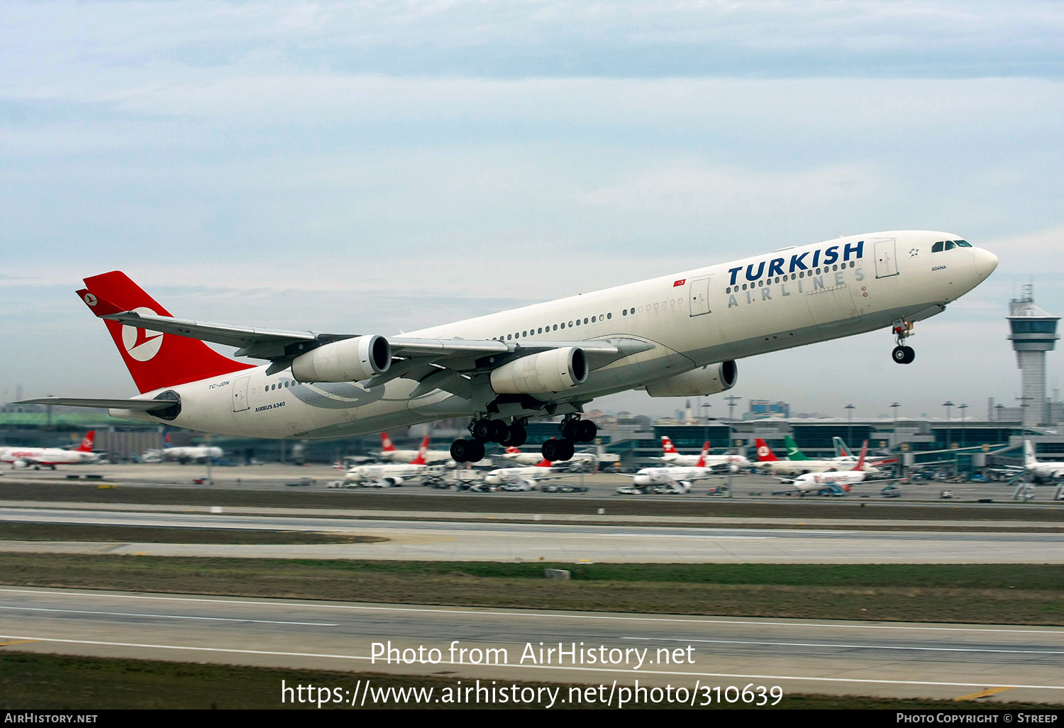 Aircraft Photo of TC-JDN | Airbus A340-313 | Turkish Airlines | AirHistory.net #310639