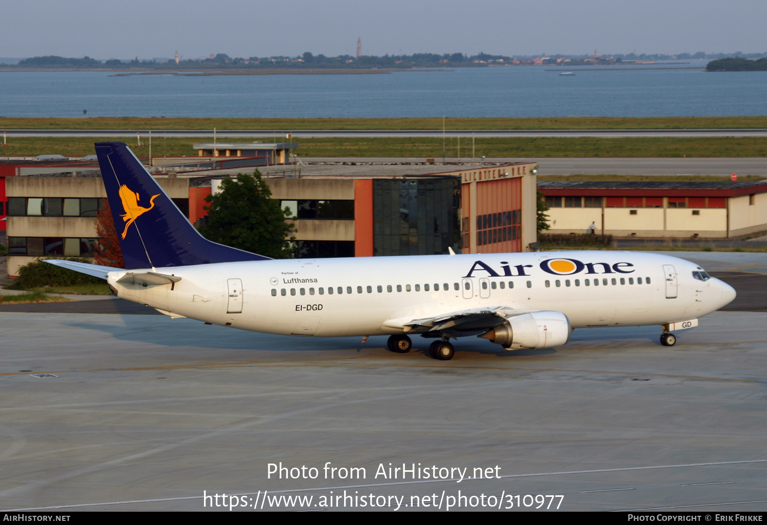 Aircraft Photo of EI-DGD | Boeing 737-430 | Air One | AirHistory.net #310977