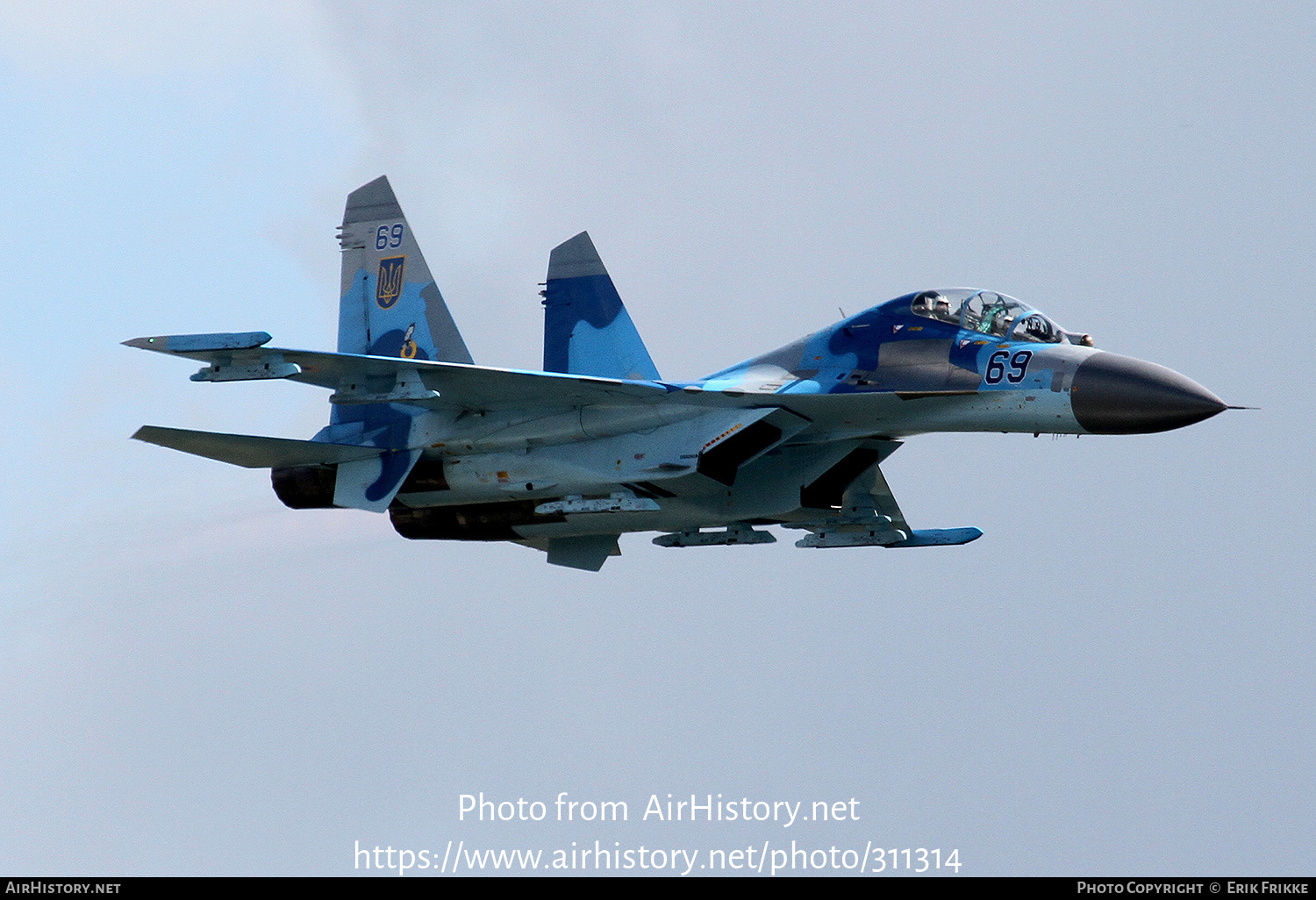 Aircraft Photo of 69 blue | Sukhoi Su-27UB | Ukraine - Air Force ...