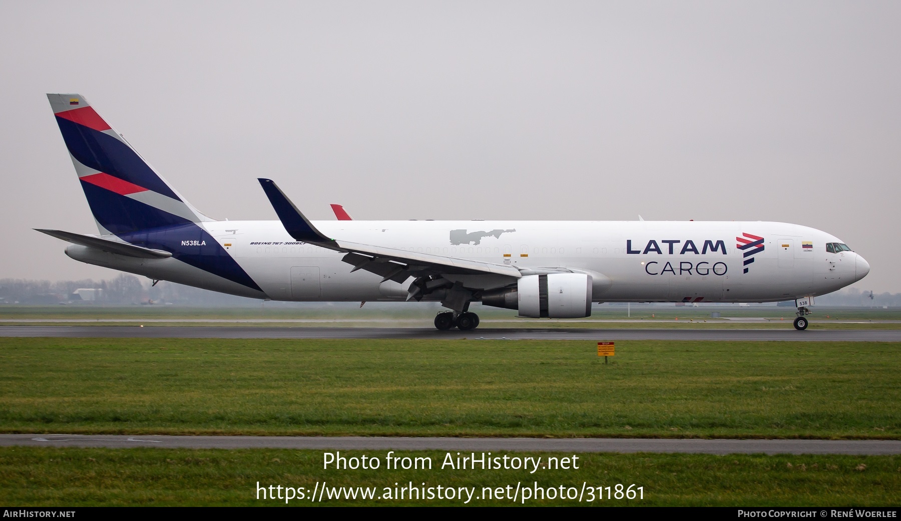 Boeing 767-316/ER(BCF) - LATAM Cargo