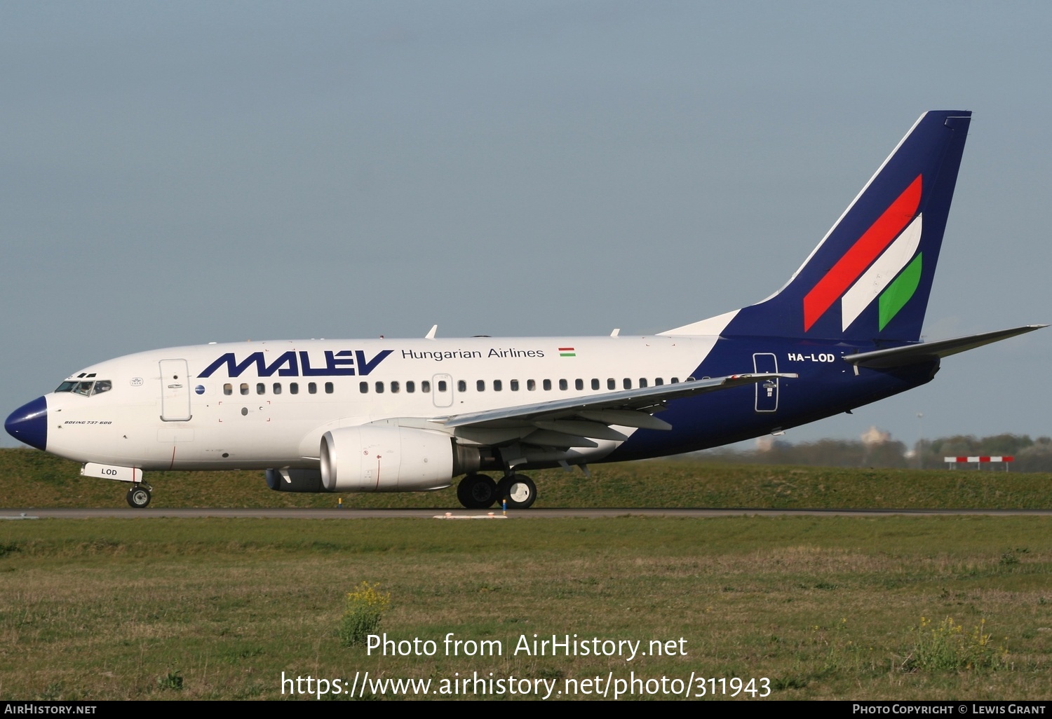 Aircraft Photo of HA-LOD | Boeing 737-6Q8 | Malév - Hungarian Airlines | AirHistory.net #311943