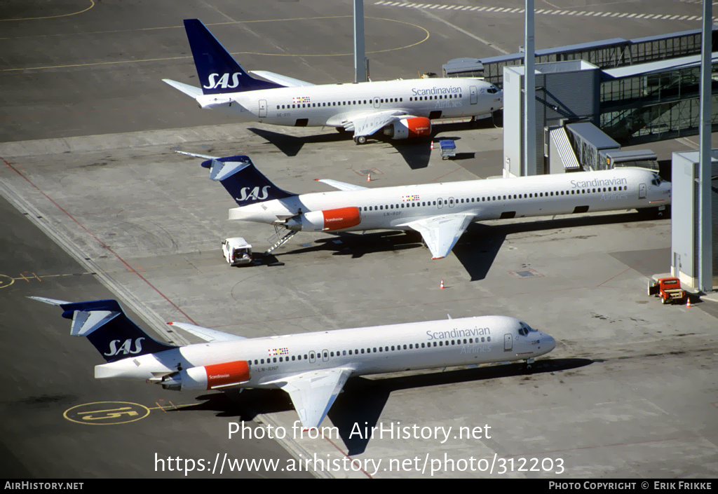 Aircraft Photo of LN-RMP | McDonnell Douglas MD-87 (DC-9-87) | Scandinavian Airlines - SAS | AirHistory.net #312203