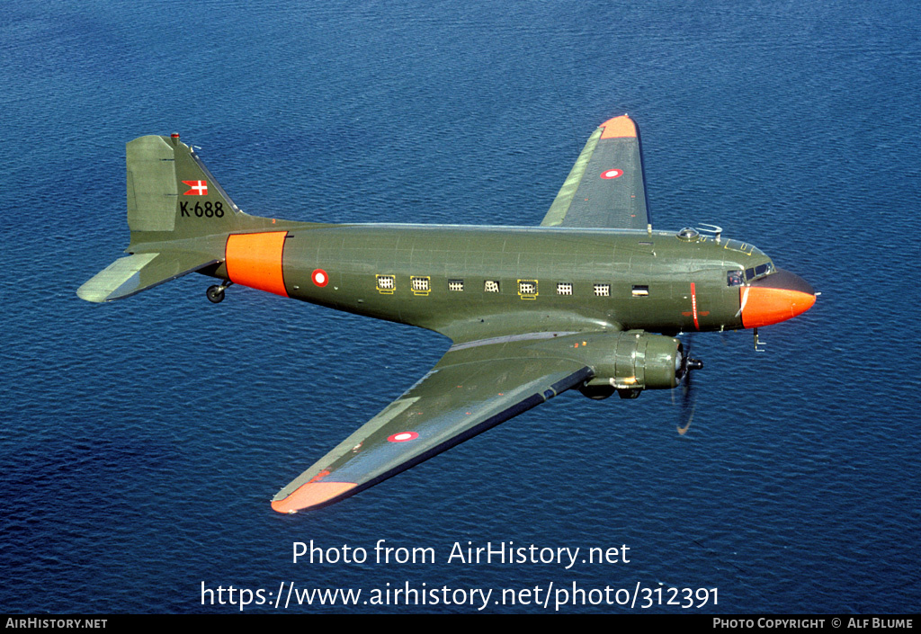 Aircraft Photo of K-688 | Douglas C-47A Skytrain | Denmark - Air Force | AirHistory.net #312391