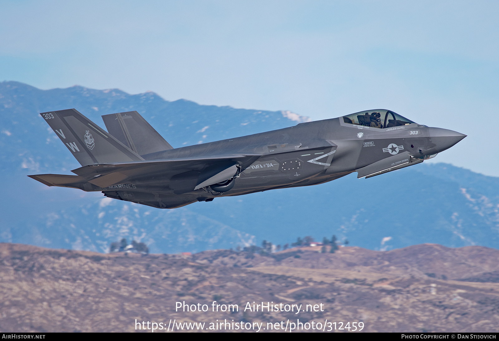 Aircraft Photo of 169633 | Lockheed Martin F-35C Lightning II | USA - Marines | AirHistory.net #312459