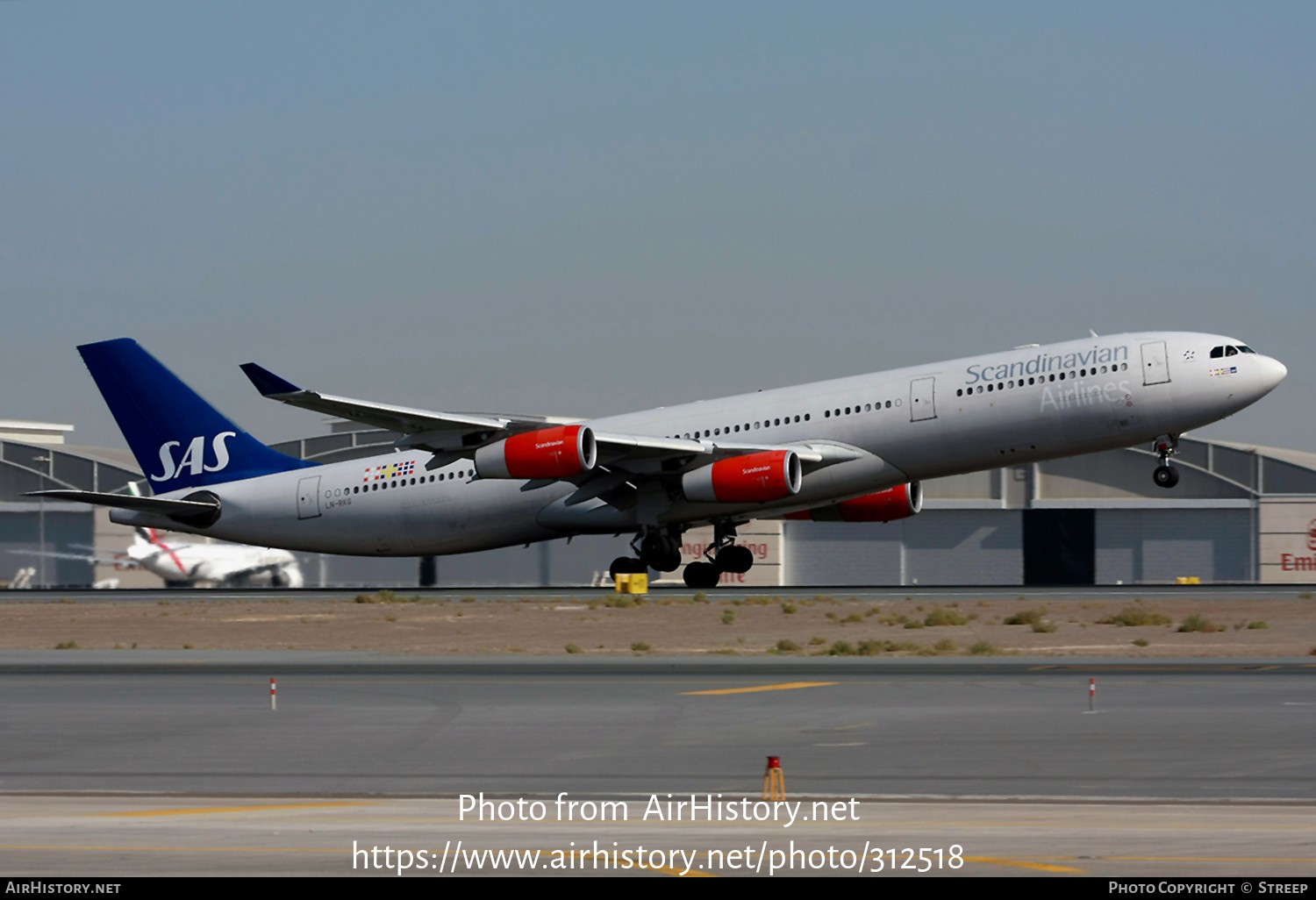 Aircraft Photo of LN-RKG | Airbus A340-313X | Scandinavian Airlines - SAS | AirHistory.net #312518