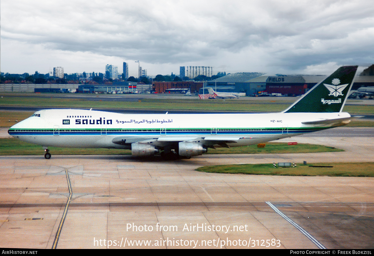 Aircraft Photo of HZ-AIC | Boeing 747-168B | Saudia - Saudi Arabian Airlines | AirHistory.net #312583