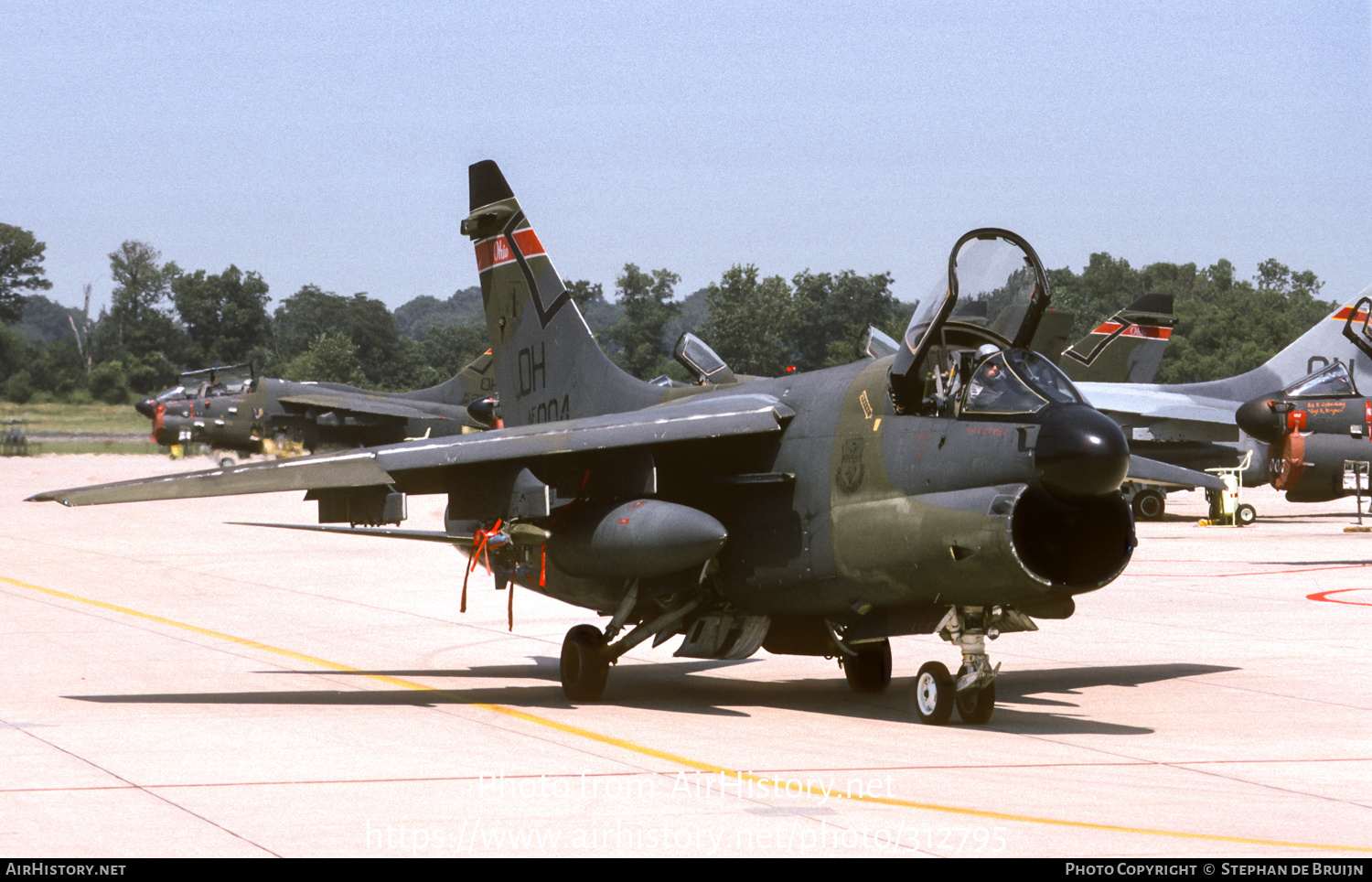 Aircraft Photo of 70-1004 / AF70-004 | LTV A-7D Corsair II | USA - Air Force | AirHistory.net #312795