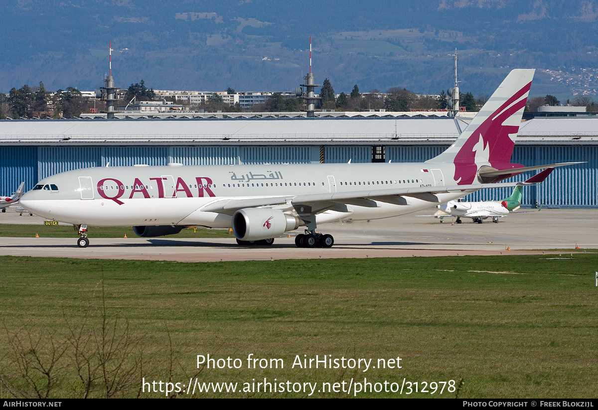 Aircraft Photo of A7-ACD | Airbus A330-203 | Qatar Airways | AirHistory.net #312978