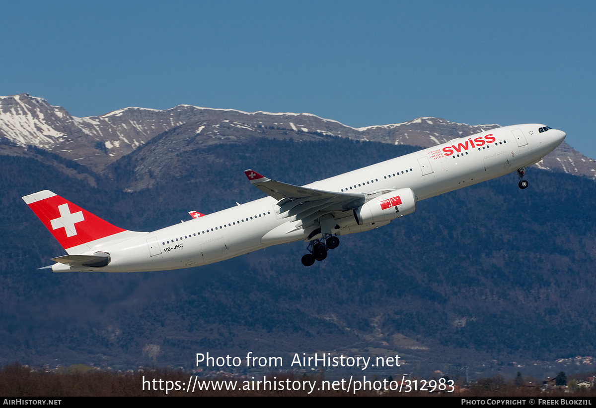 Aircraft Photo of HB-JHC | Airbus A330-343 | Swiss International Air Lines | AirHistory.net #312983