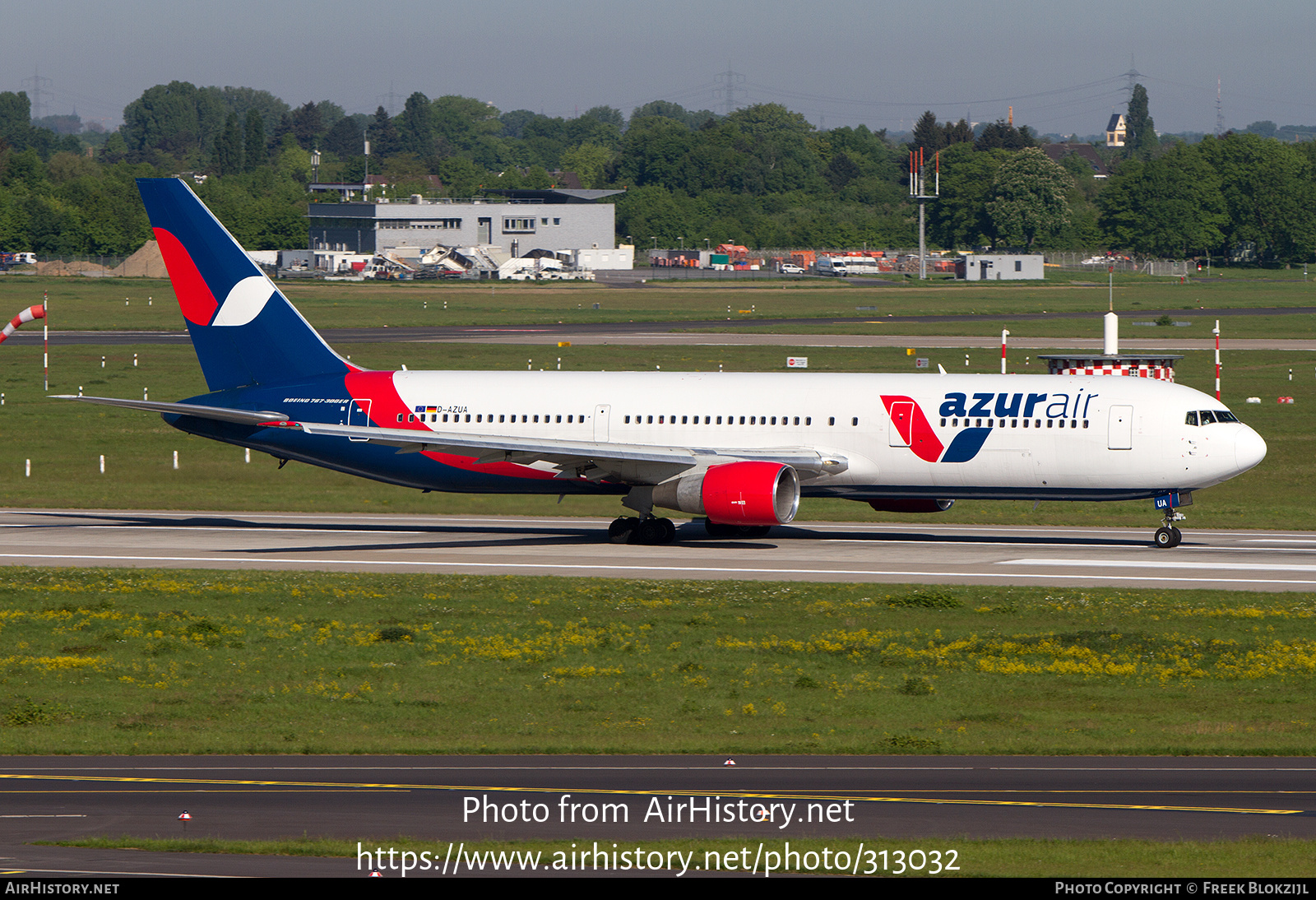 Aircraft Photo of D-AZUA | Boeing 767-375/ER | Azur Air | AirHistory.net #313032