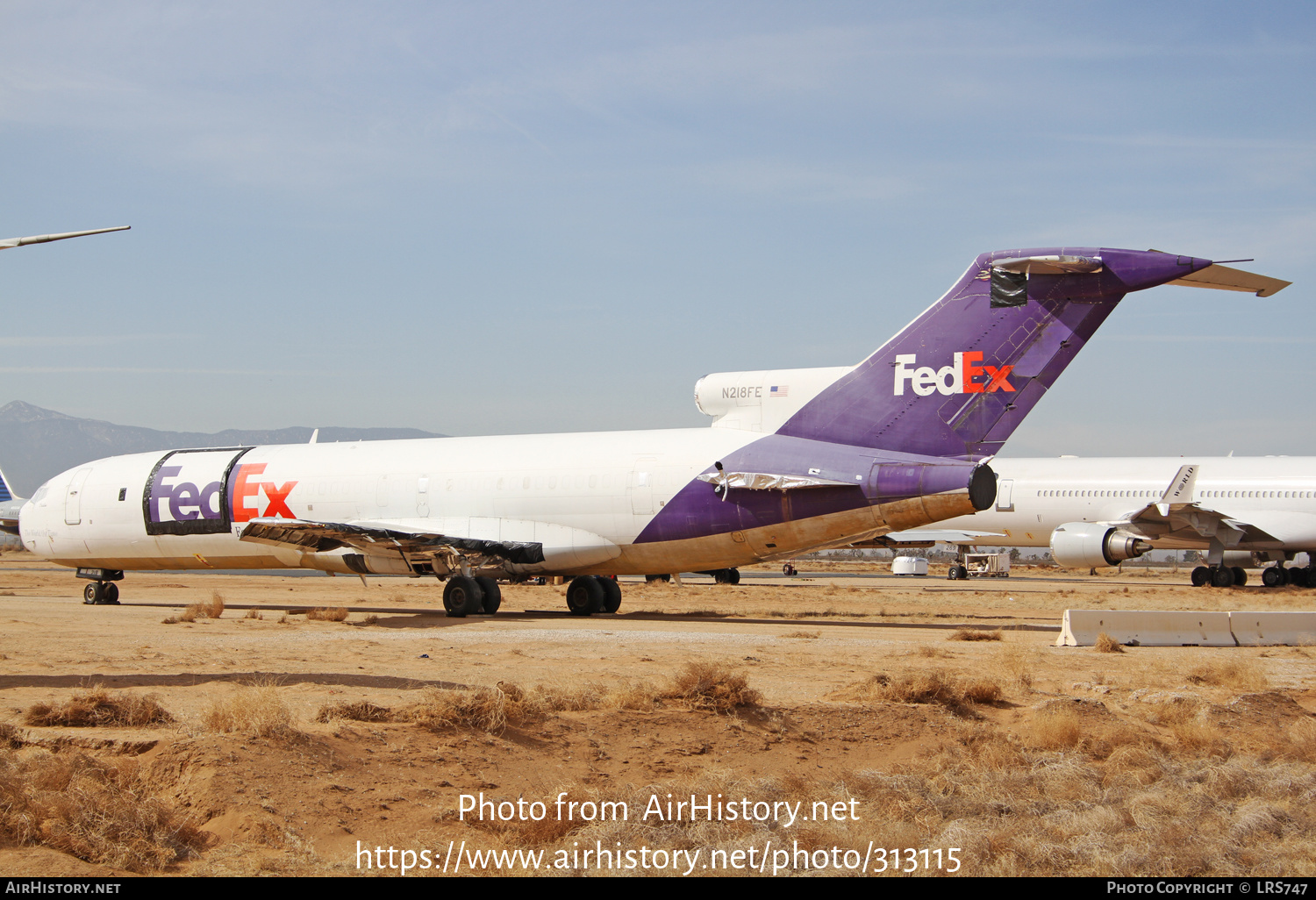 Aircraft Photo of N218FE | Boeing 727-233/Adv(F) | FedEx Express - Federal Express | AirHistory.net #313115