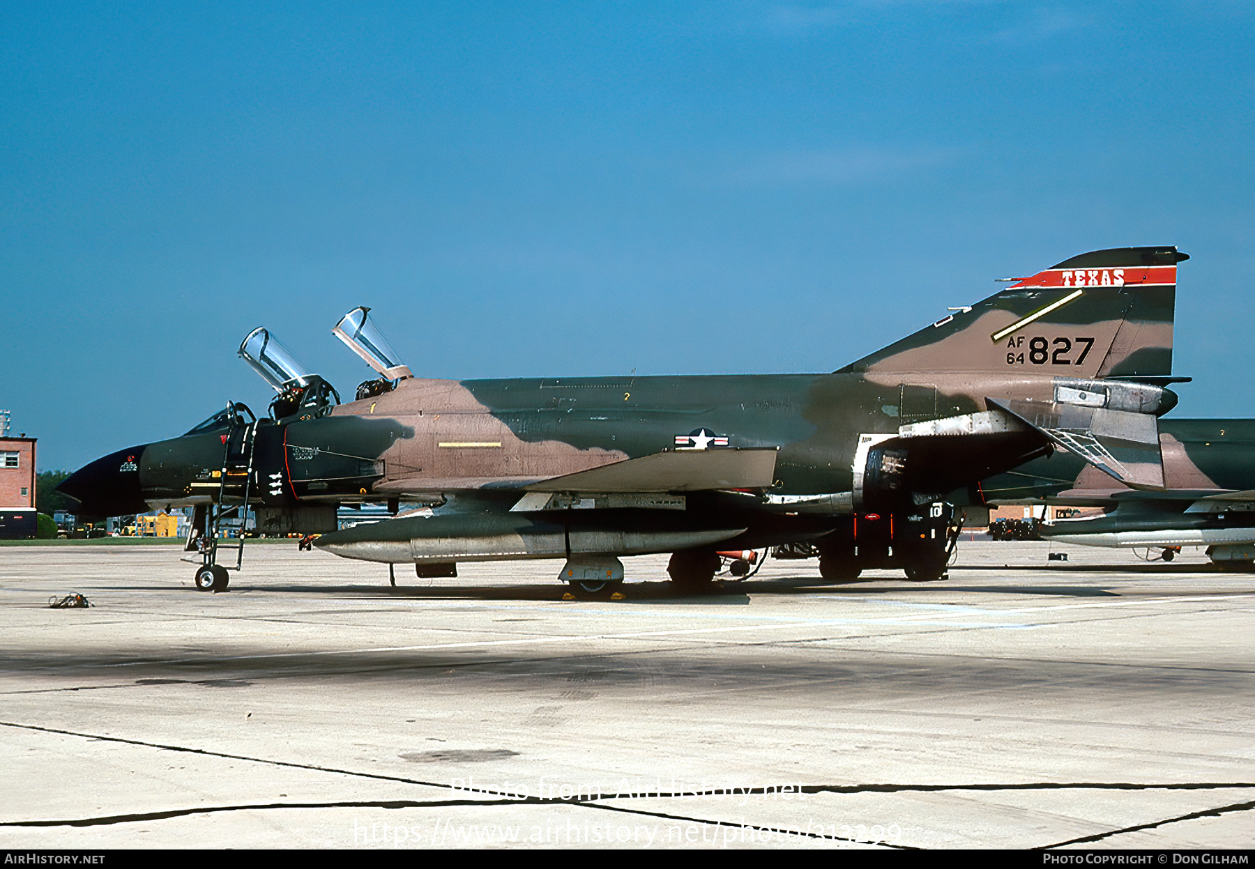 Aircraft Photo of 64-0827 / AF64-827 | McDonnell F-4C Phantom II | USA - Air Force | AirHistory.net #313299