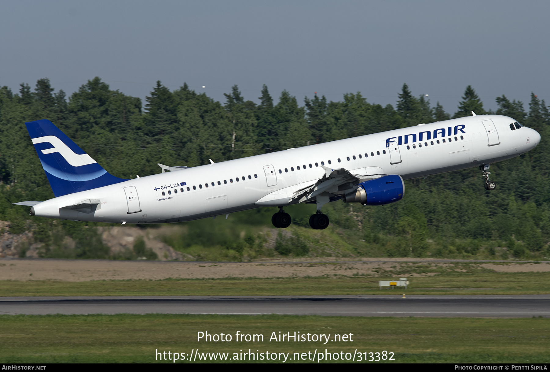 Aircraft Photo of OH-LZA | Airbus A321-211 | Finnair | AirHistory.net #313382