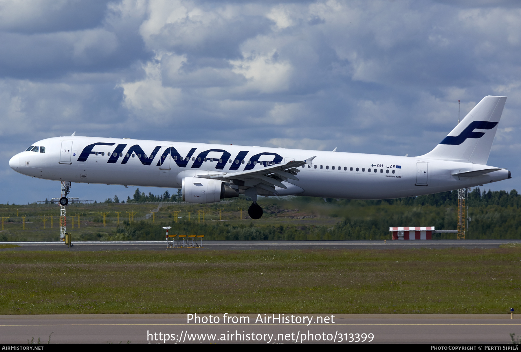 Aircraft Photo of OH-LZE | Airbus A321-211 | Finnair | AirHistory.net #313399