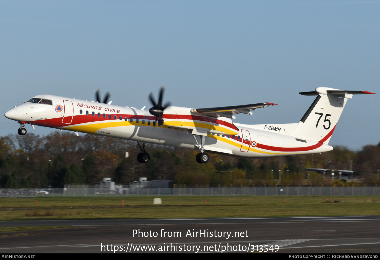 Aircraft Photo of F-ZBMH | Conair DHC-8-402 Q400-MR | Sécurité Civile | AirHistory.net #313549