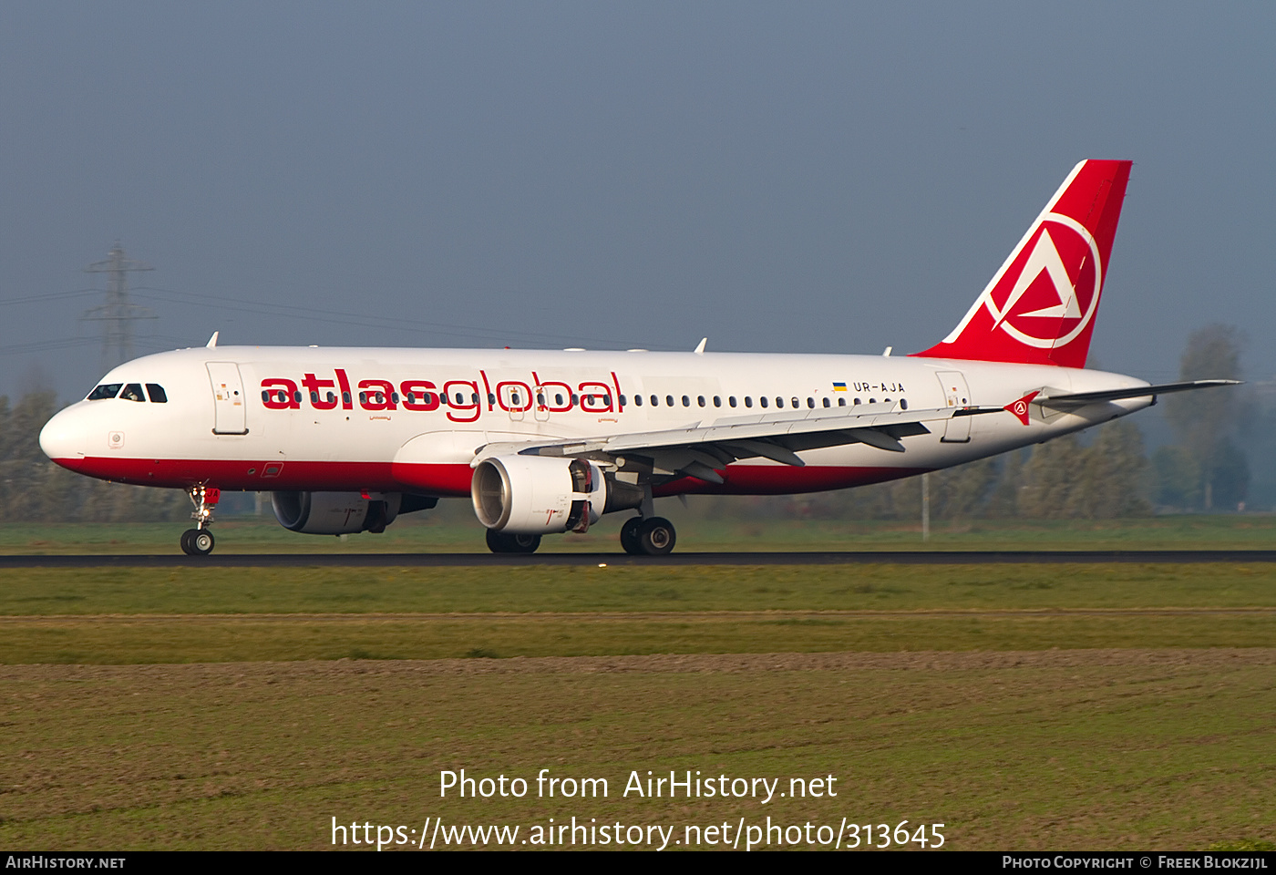 Aircraft Photo of UR-AJA | Airbus A320-214 | AtlasGlobal Airlines | AirHistory.net #313645