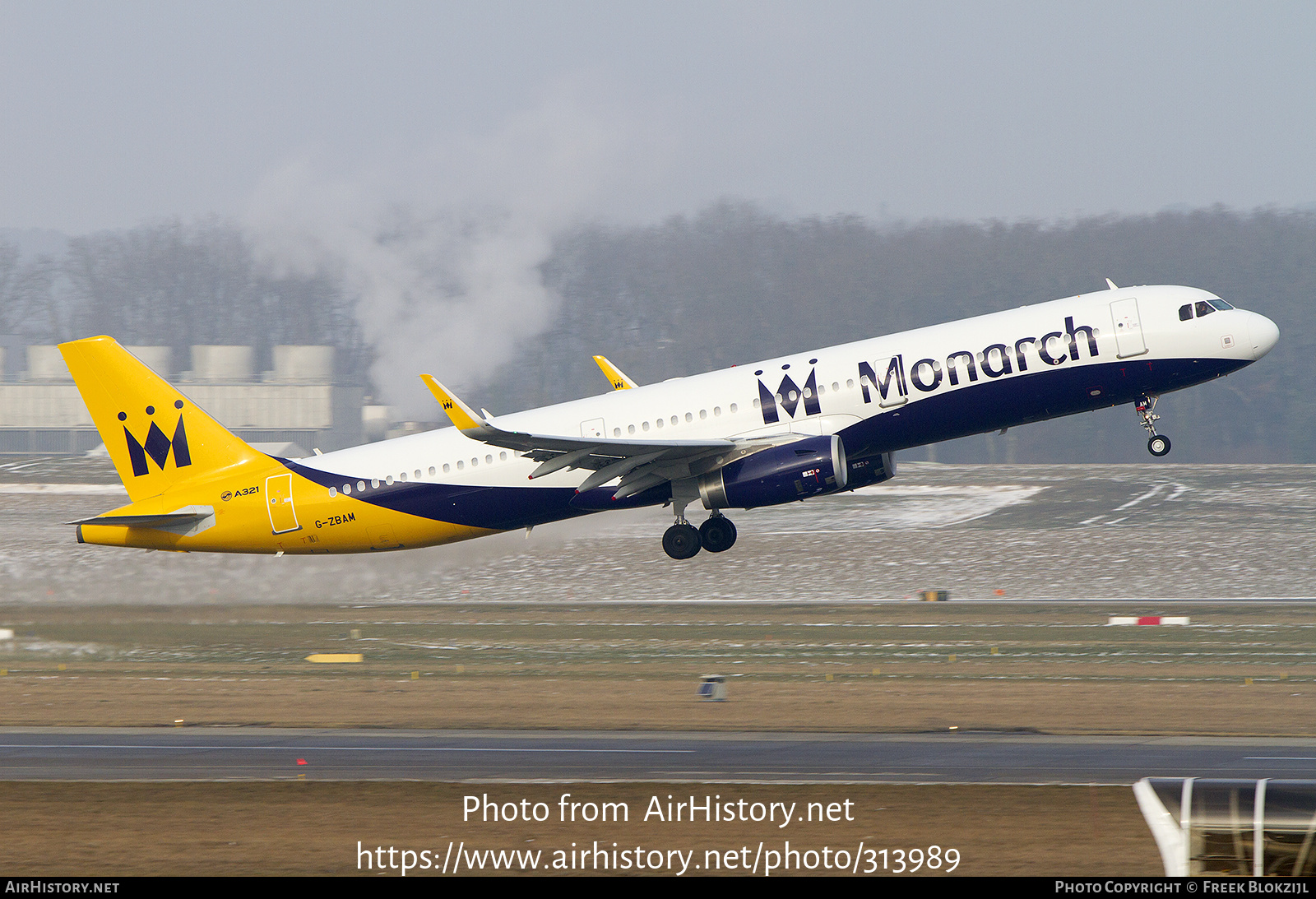 Aircraft Photo of G-ZBAM | Airbus A321-231 | Monarch Airlines | AirHistory.net #313989