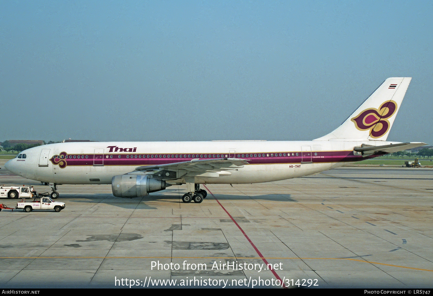 Aircraft Photo of HS-THT | Airbus A300B4-203 | Thai Airways International | AirHistory.net #314292